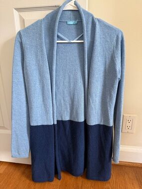 J. McLaughlin Light Blue and Navy Two-Tone Open-Front Cardigan